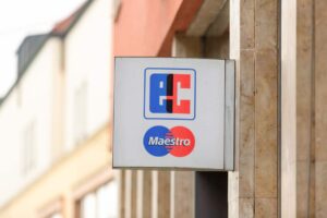 EC Maestro sign
